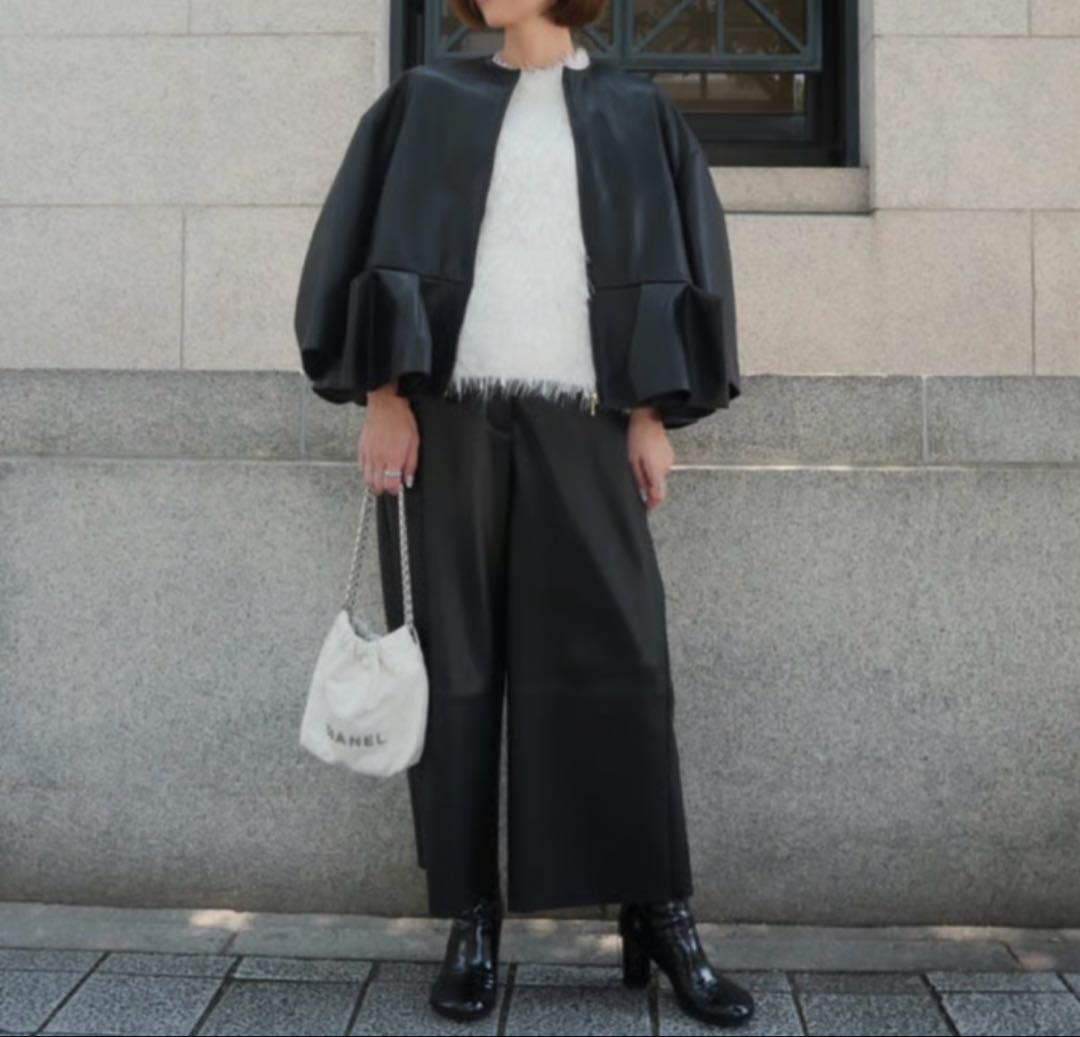 Heve【新品】Petal Form Blouson　ペプラムレザーblack