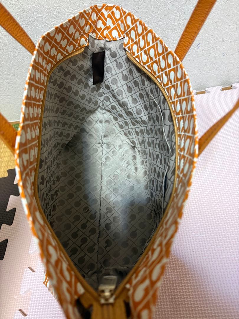 ゲラルディーニ☆ソフティ☆ハンドバッグ☆軽いバッグ☆イタリア☆トート☆お出かけ