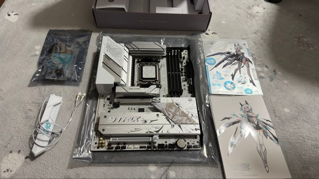 ROG Strix B850-A GAMING WIFI S吹雪中国限定