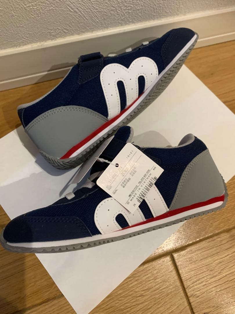 ミキハウス　ミズノスニーカー　20センチ