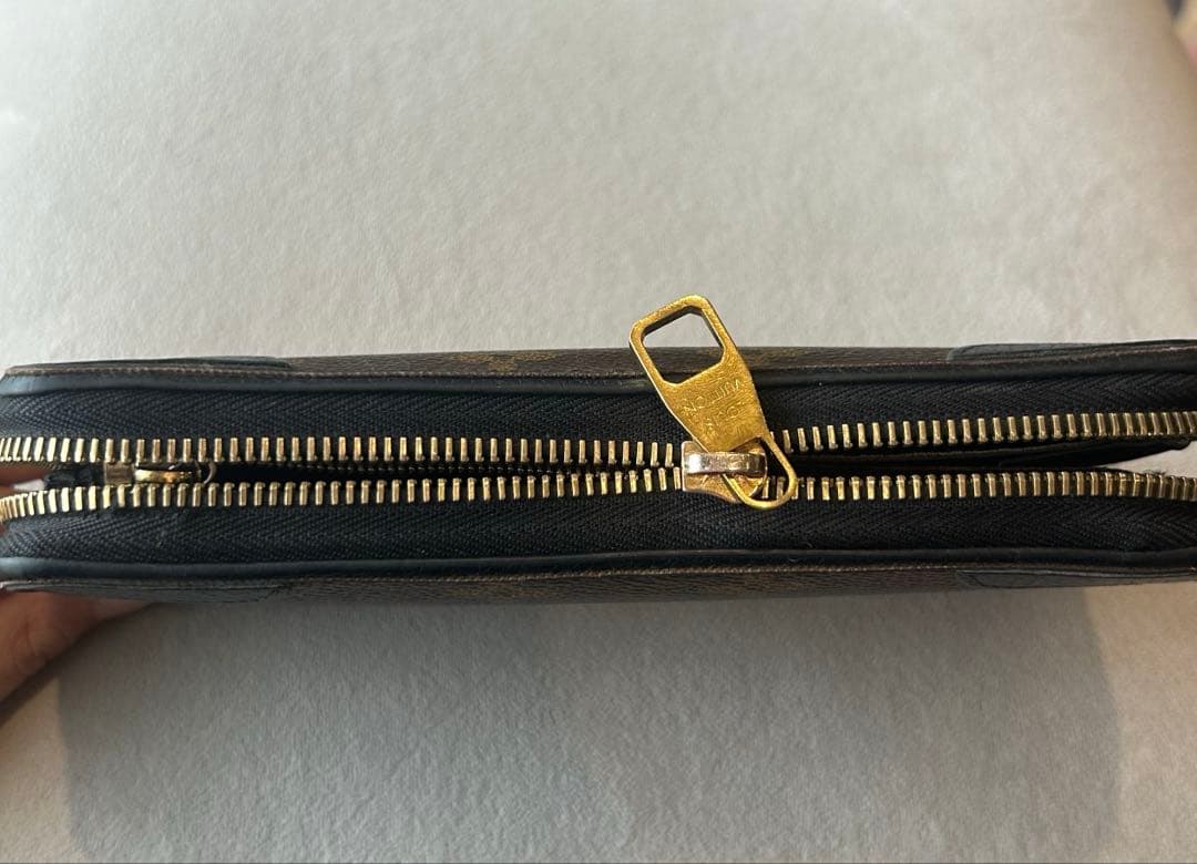 ルイヴィトン 長財布 中古　ファスナー壊れあり