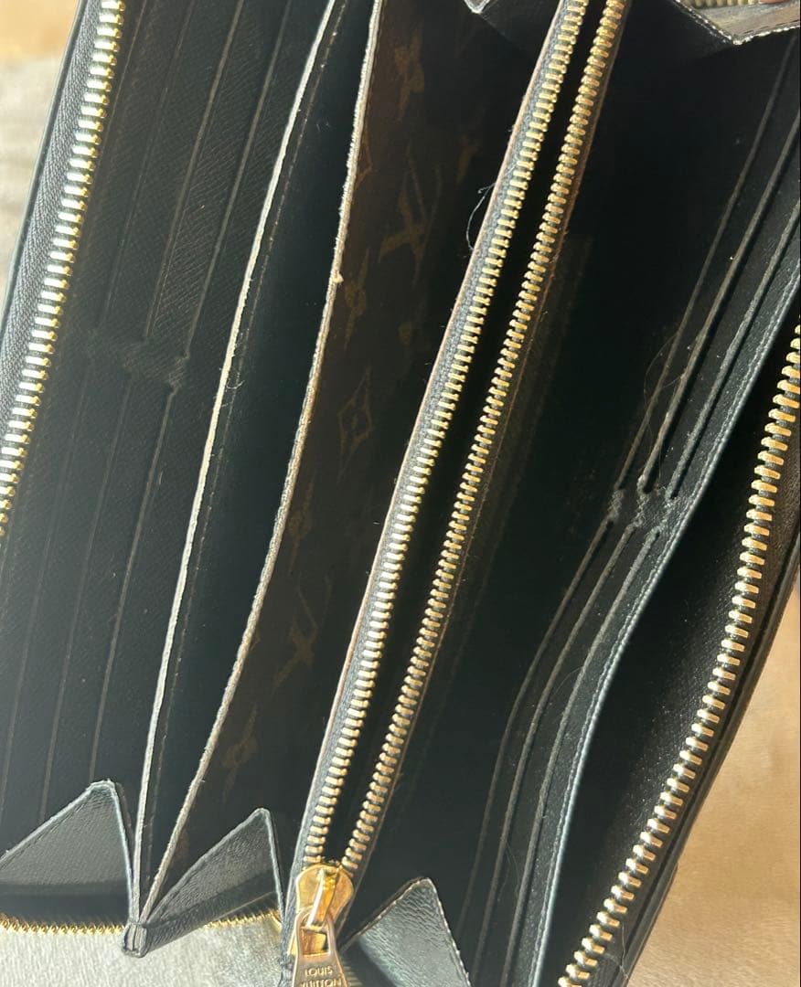 ルイヴィトン 長財布 中古　ファスナー壊れあり