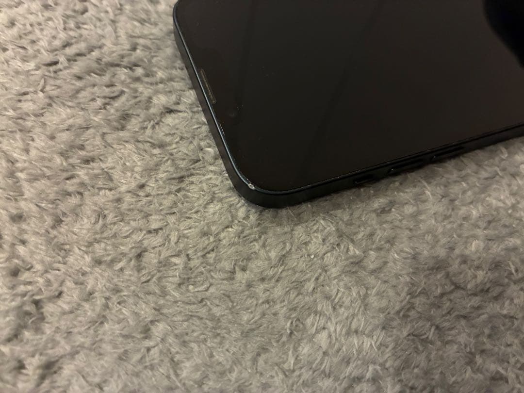 iPhone 13 128G 本体　simフリー