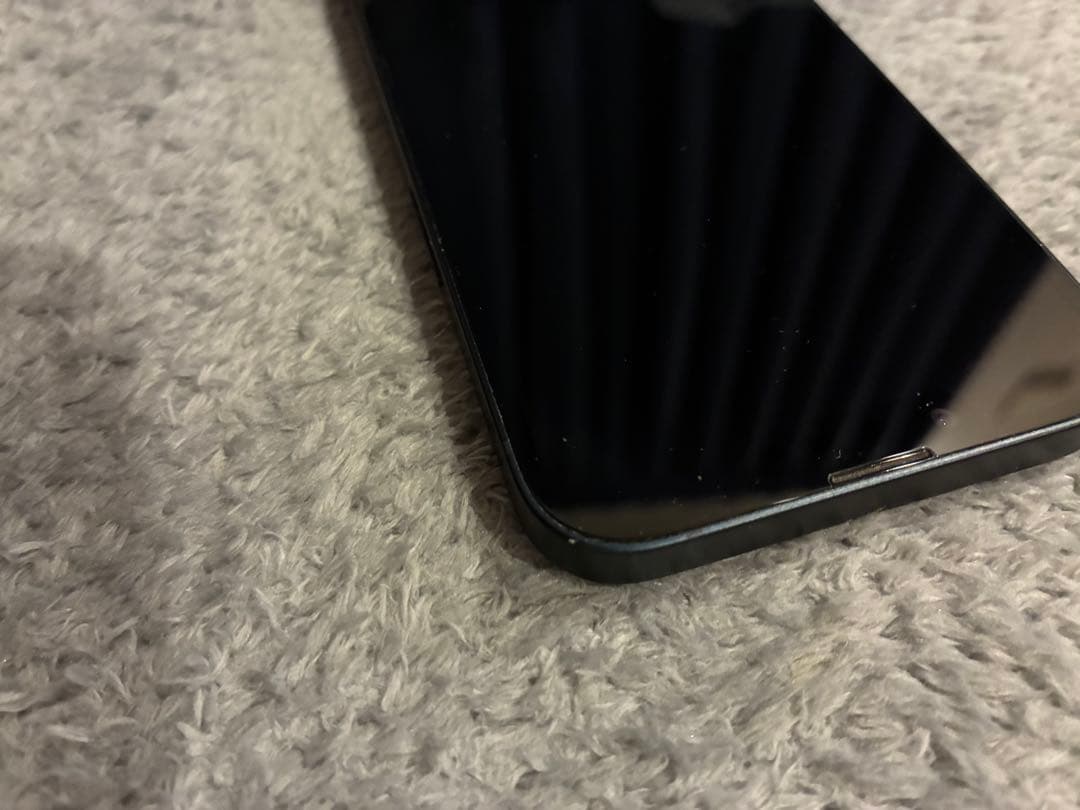 iPhone 13 128G 本体　simフリー