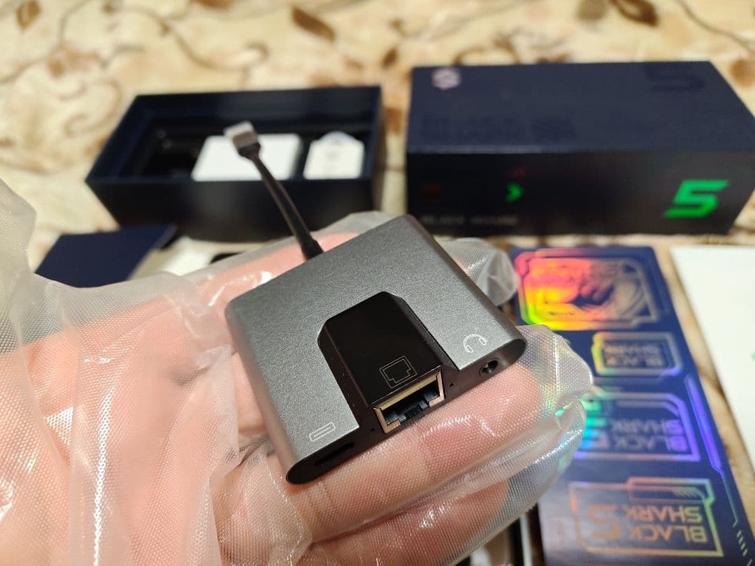 【美品】BlackShark5日本語版128GBケーブル未使用+マルチハブおまけ