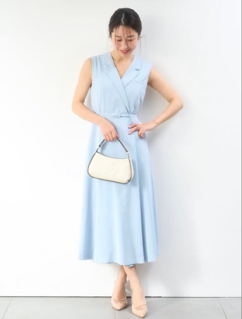 【新品未使用】CELFORDセルフォード♪テーラードラペルフレアワンピース