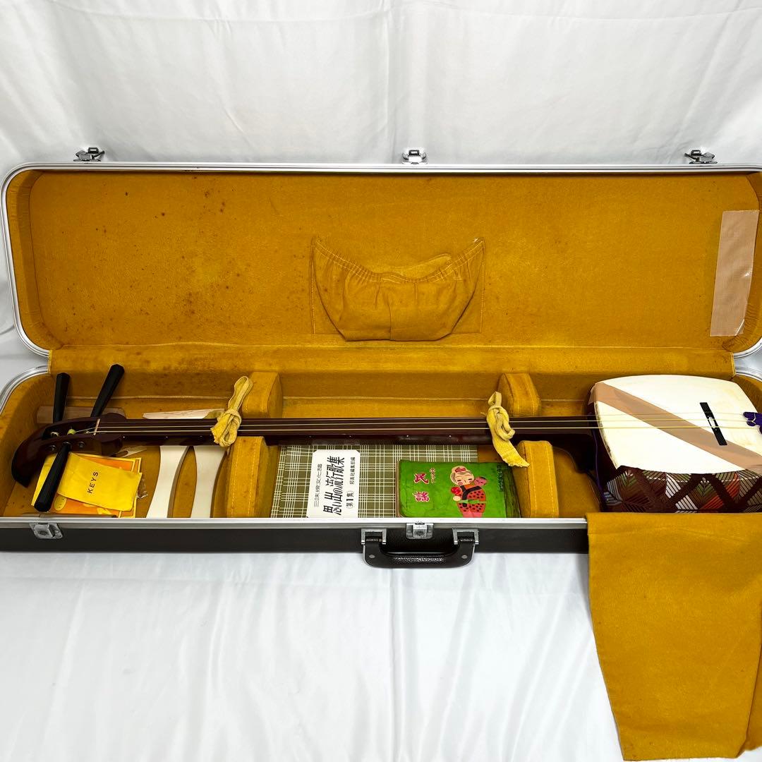 b*n様 三味線 中棹 東さわり ケース 歌集付き　オークション