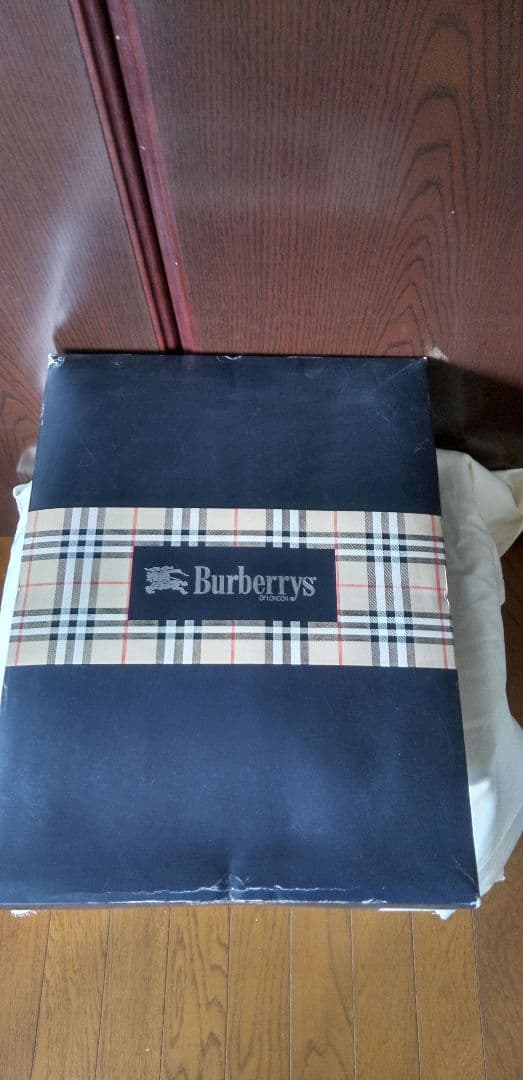 バーバリー　トラディション純毛毛布 ウール100　 西川製