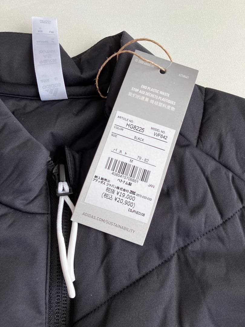 新品　激安　定価35200円　アディダスゴルフ　中わた　セットアップ　M