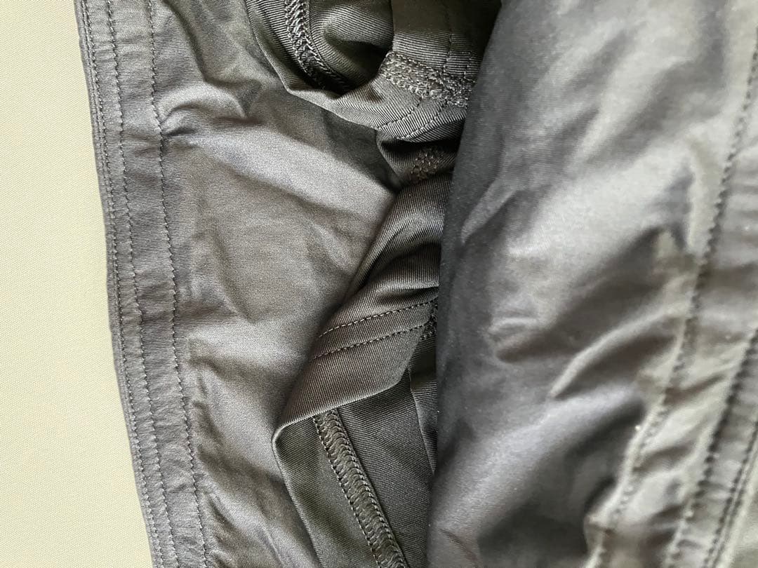 新品　激安　定価35200円　アディダスゴルフ　中わた　セットアップ　M