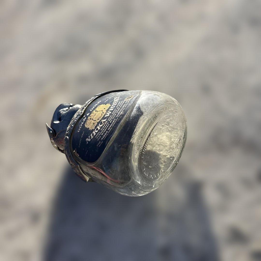 NIKKA WHISKY ゴールド＆ゴールド 750ml空ピン鎧兜　非売品