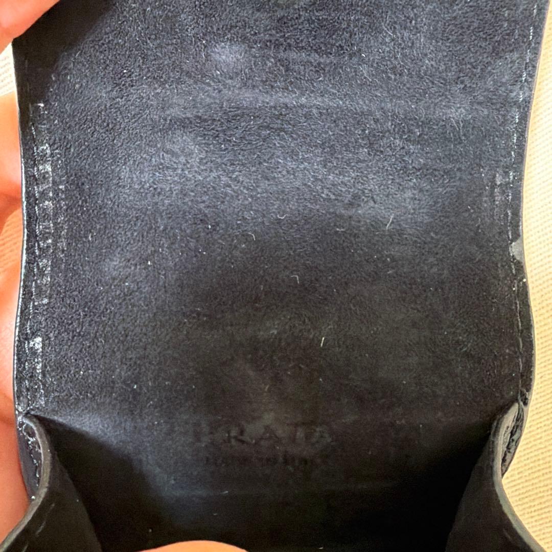 PRADA ブラックレザー キーホルダー付きケース