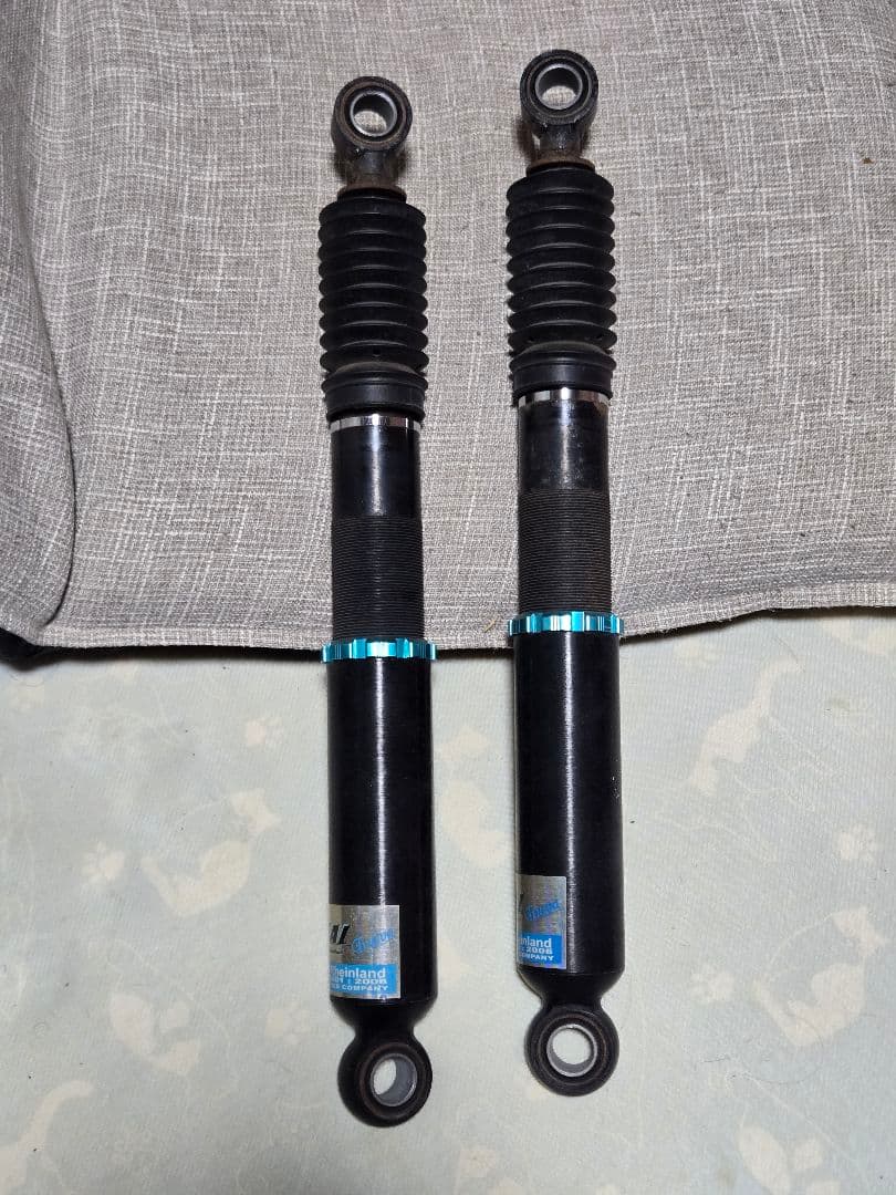 qnc系イデアル車高調 リアのみ