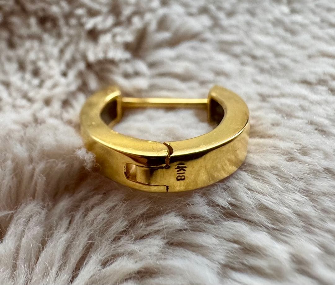 タイムセール★ジュエリーCarat 中折れ式フープピアス　K18フラット11mm