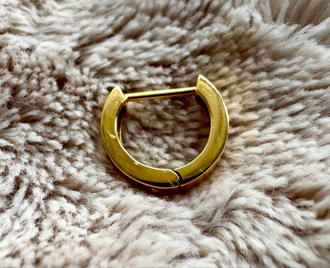 タイムセール★ジュエリーCarat 中折れ式フープピアス　K18フラット11mm