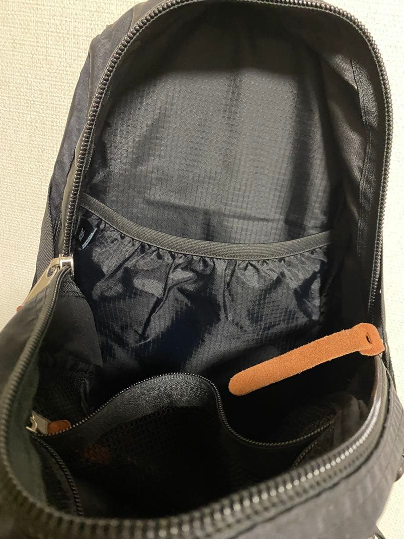 GREGORY ブラックバックパック
