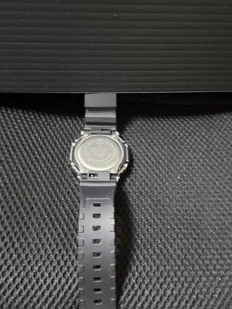 G-SHOCK CASIO デジタル腕時計 シルバー/ブラック