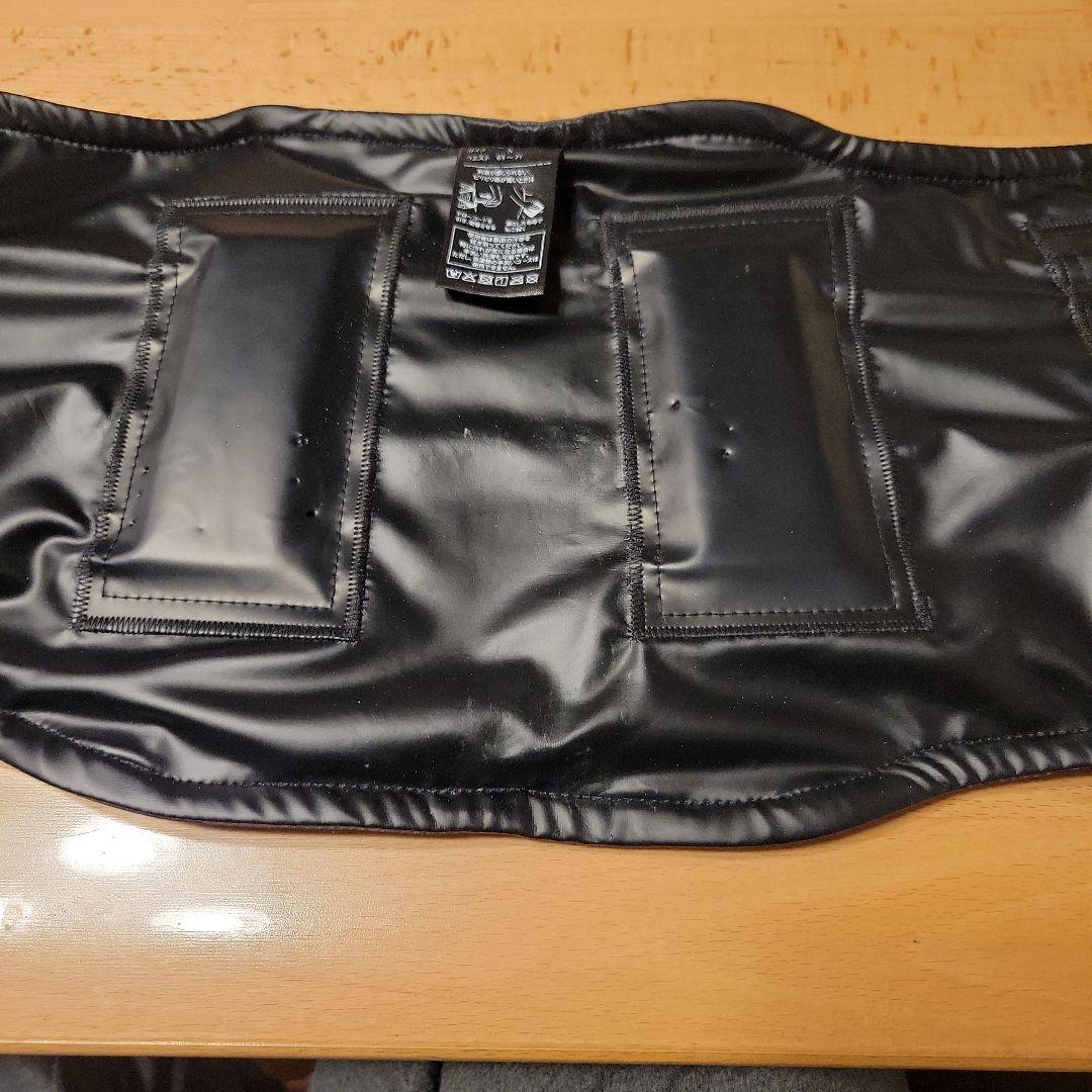 フ*ン様 SIXPAD コアベルト2