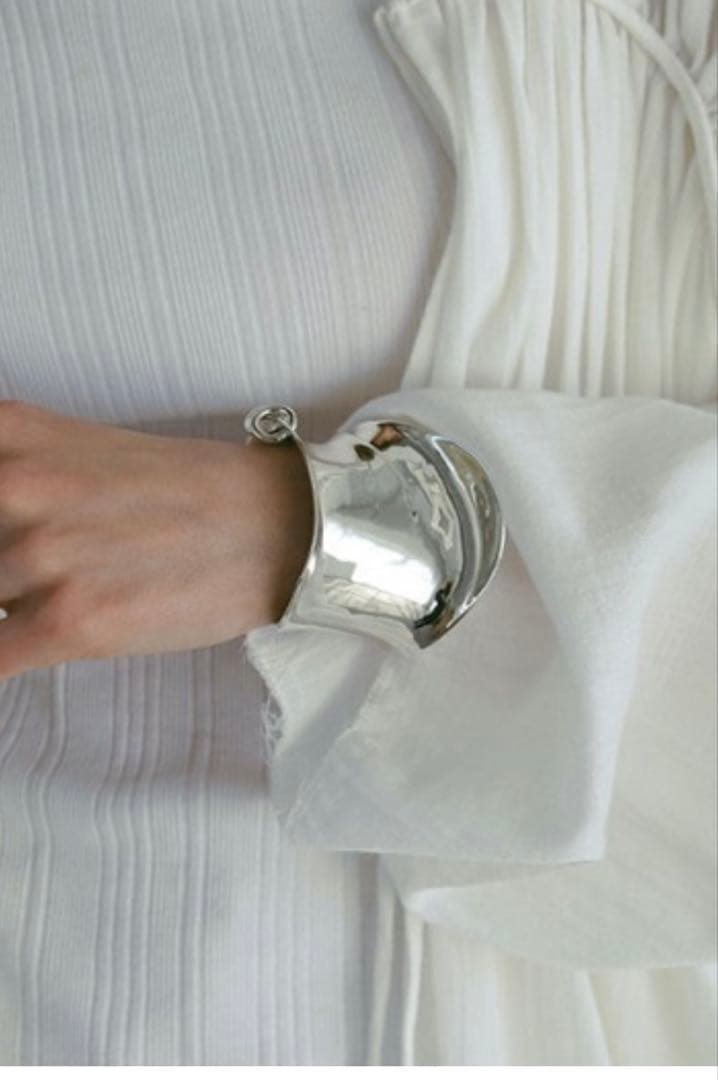 etre tokyo ディストーションカーブフォームリングバングル