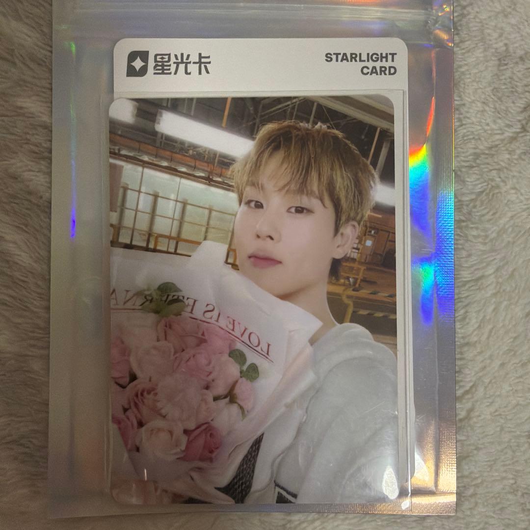 MONSTAX ジュホン starlight 五星　トレカ