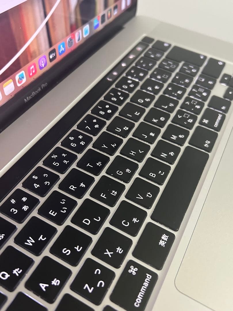 MacBook pro 16インチ　32GB シルバー