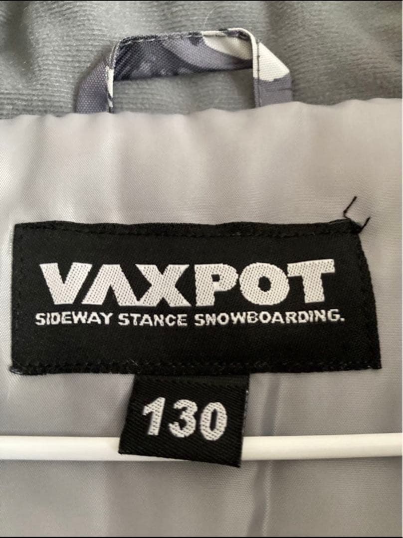 【美品/新品】キッズ130 スキースノボウェア&ゴーグルグローブ2set双子年子