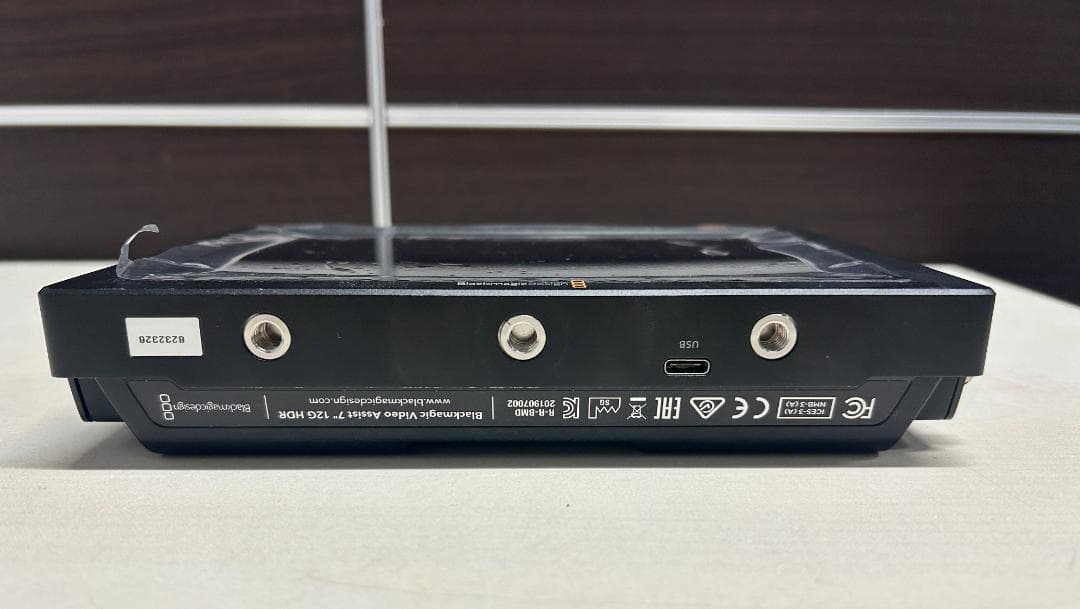 Blackmagic Video Assist 7インチ 12G HDR