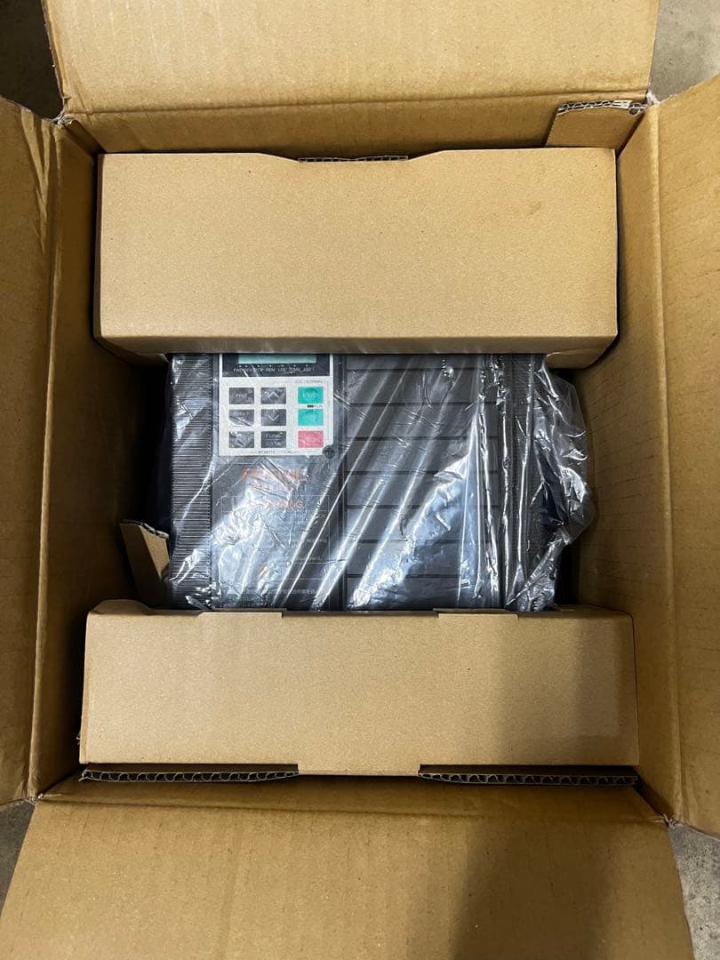 富士電機　インバータ　※部品取りにも