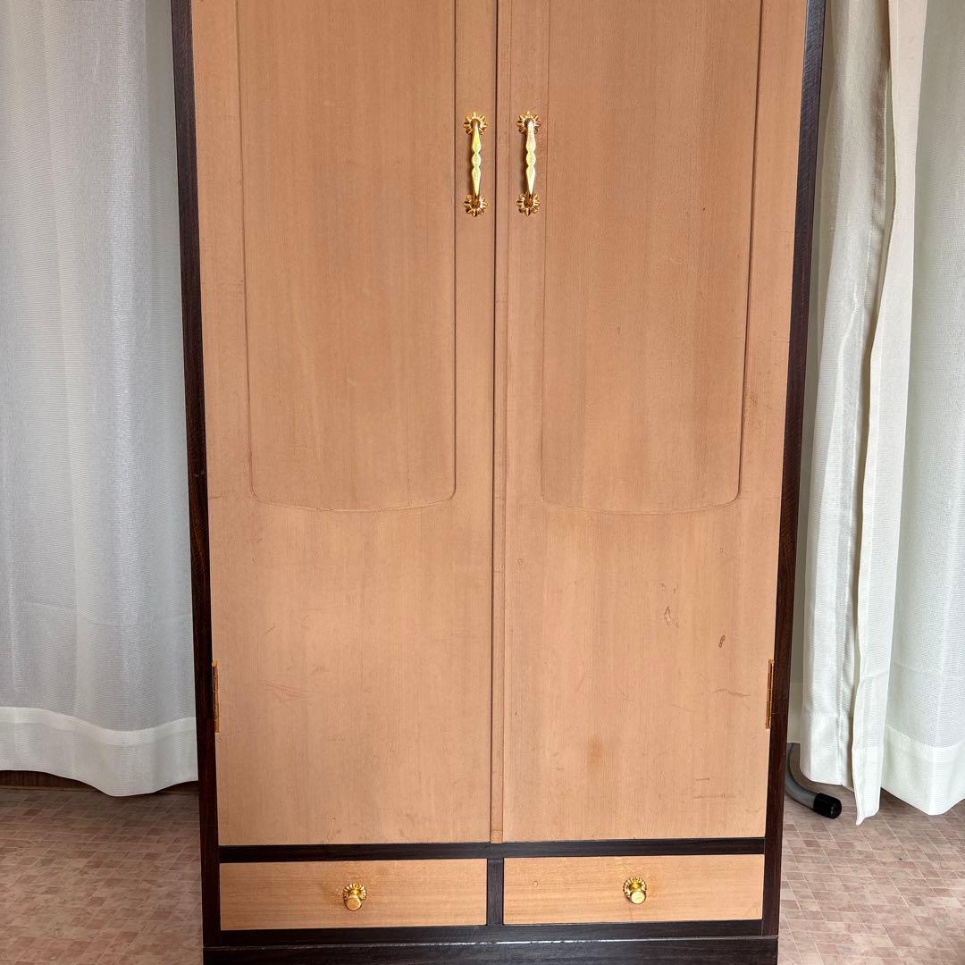 三味線用桐箪笥　３棹掛け　小物引き出し２カ所付　総桐