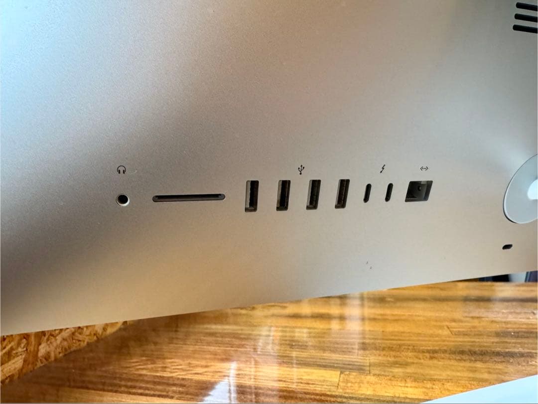 Apple iMac 2017 21.5-inch キーボード・マウス付