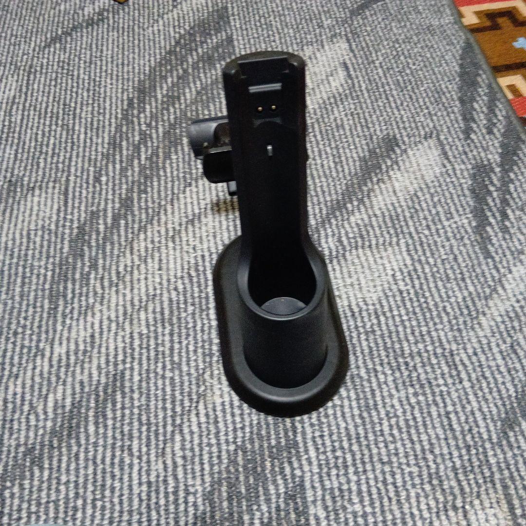 INVICTUS スティッククリーナー 本体 ゴールド　半額！狭い場所を掃除！