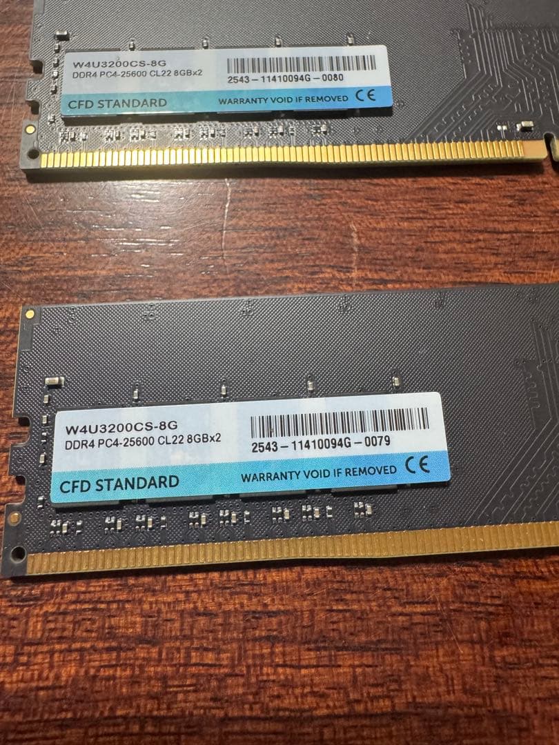 CFD W4U3200CS-8G DDR4 16G kit 8GB メモリー