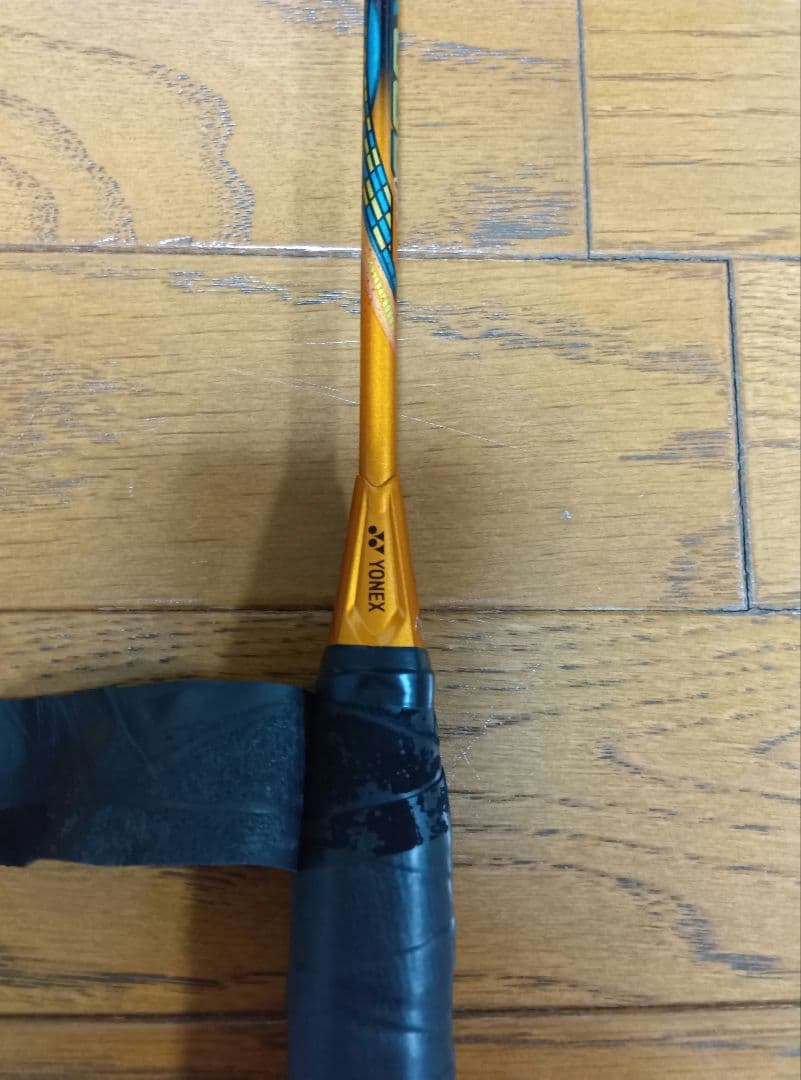 り様【美品】 【廃盤】YONEX アストロクス88D ゲーム 4U5