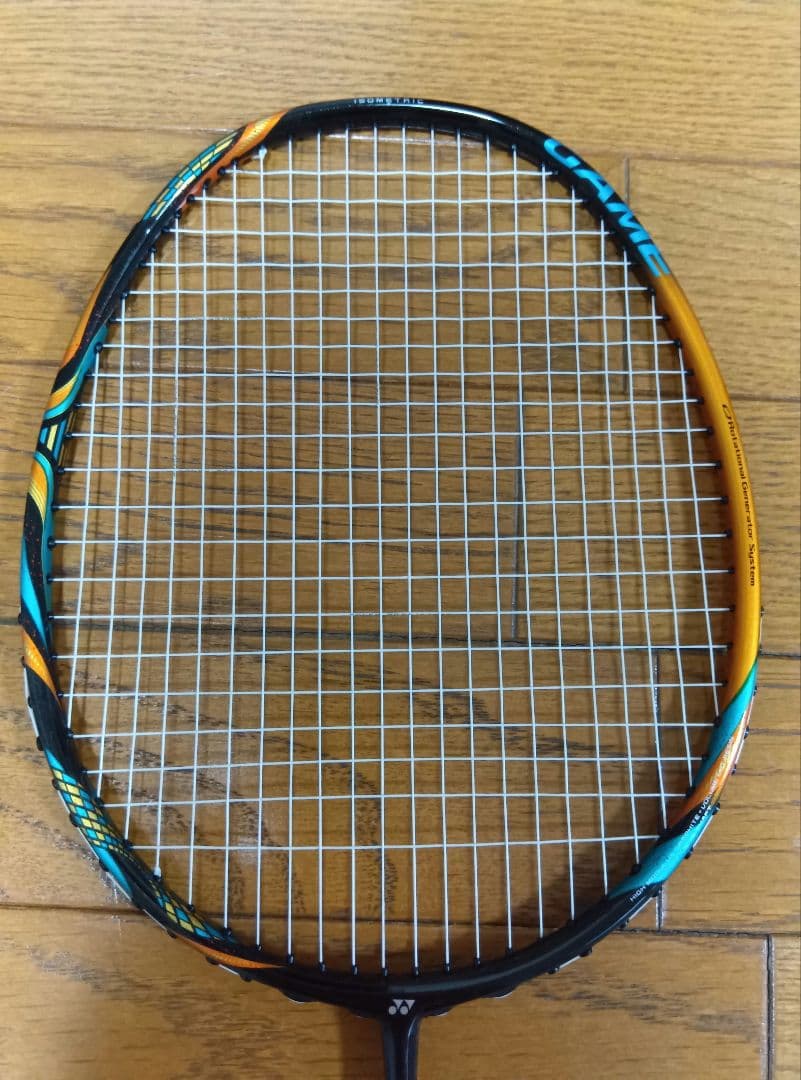 り様【美品】 【廃盤】YONEX アストロクス88D ゲーム 4U5