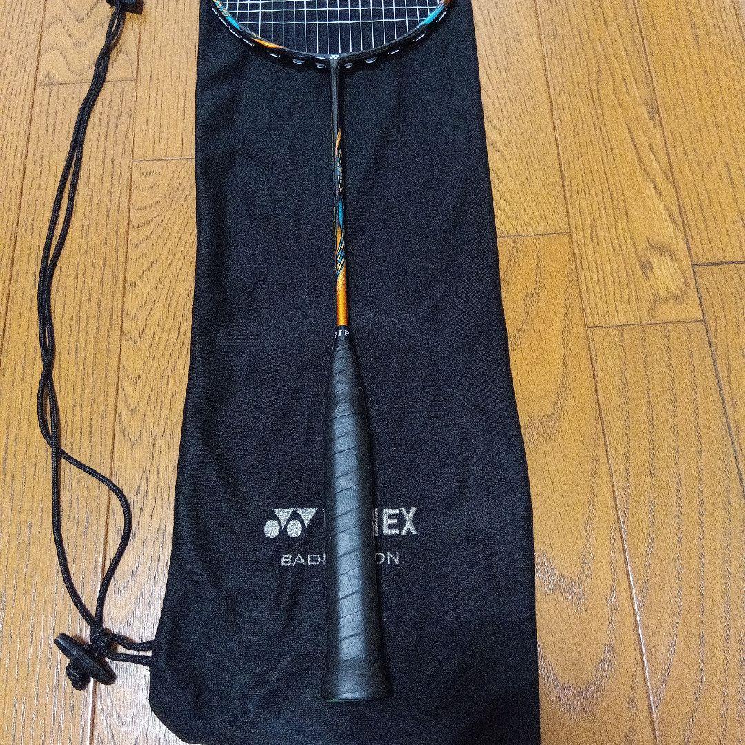 り様【美品】 【廃盤】YONEX アストロクス88D ゲーム 4U5