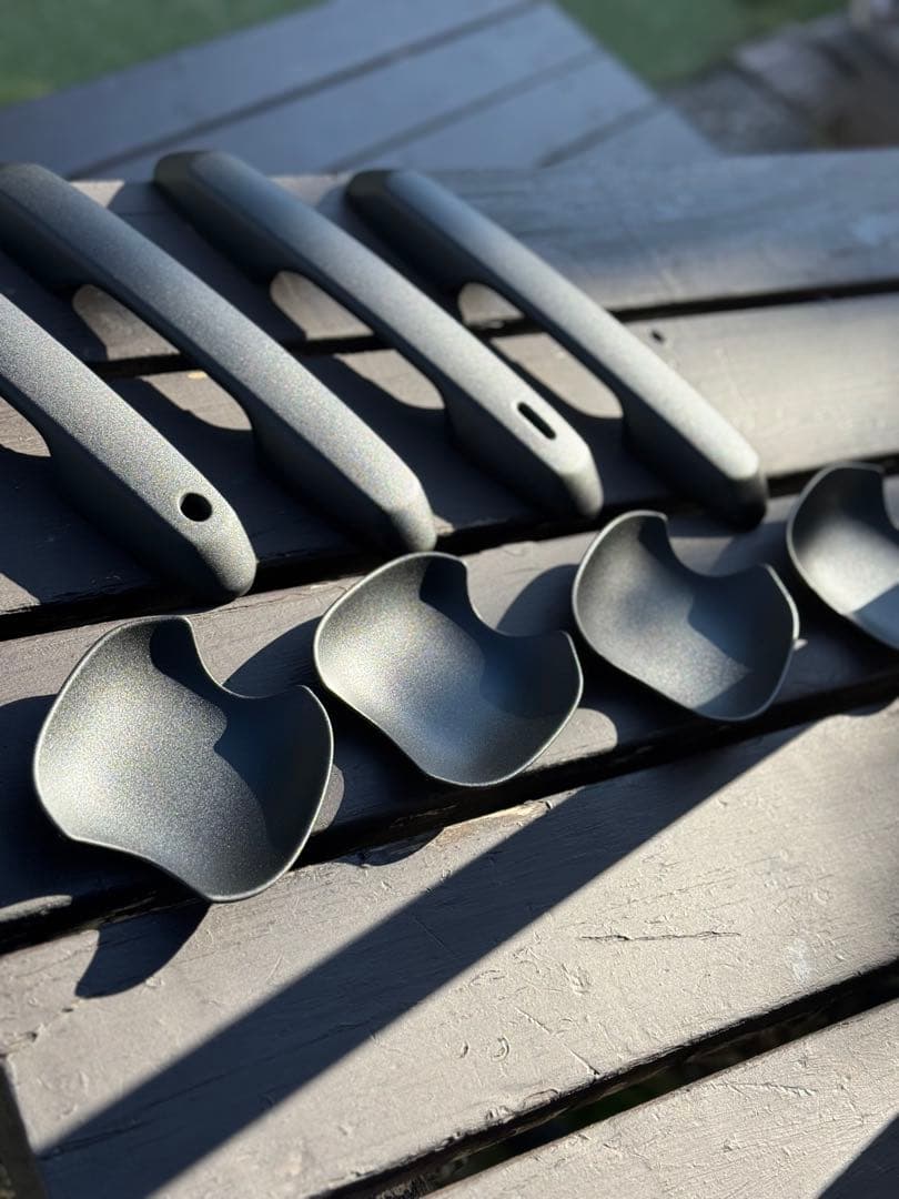 rav4 ドアハンドルプロテクター　ドアハンドルカバー　ラプターライナー塗装