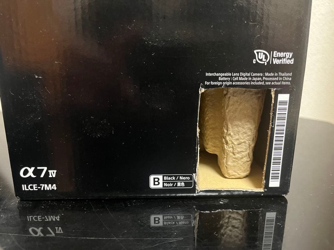 美品　SONY α7iv ILCE-7M4ボディ　予備バッテリー付き