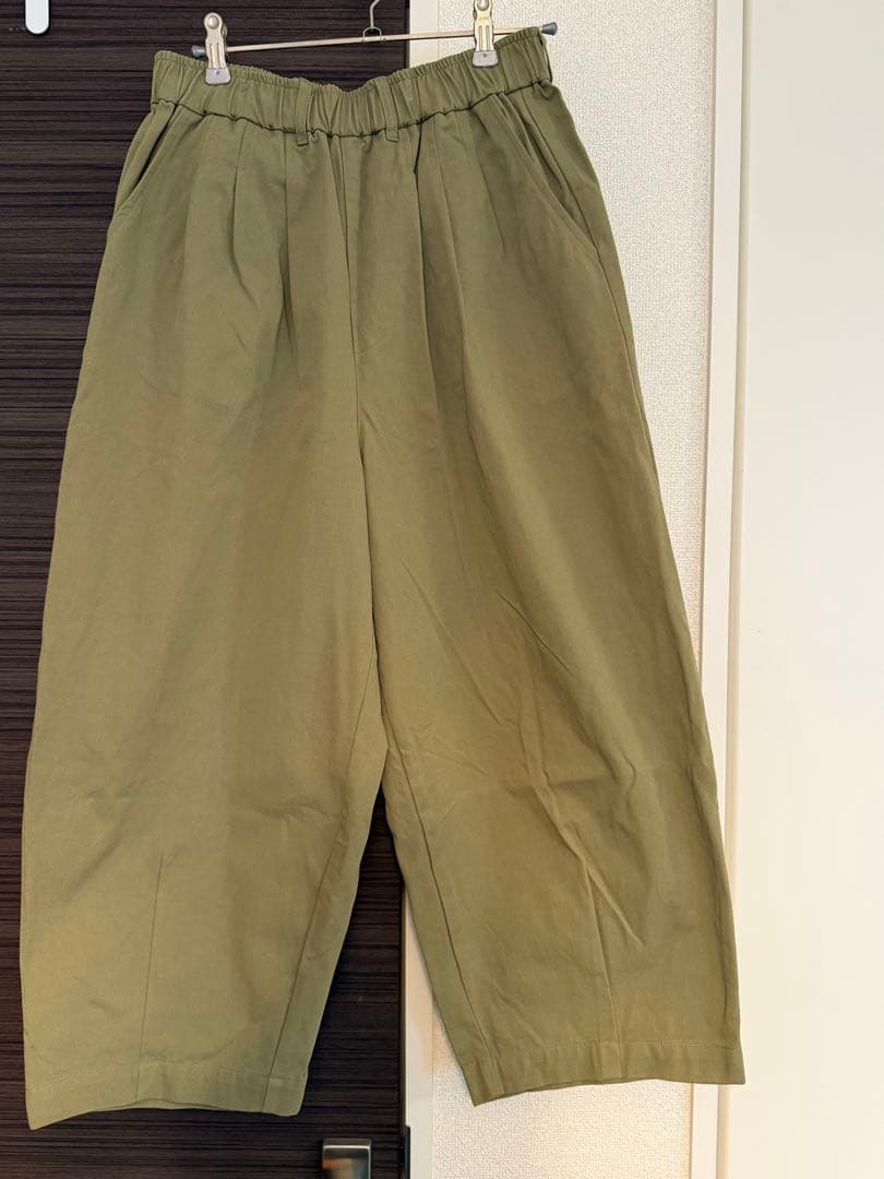 tandey 休日と詩　ニューボンボンパンツ　限定カラー　オリーブ