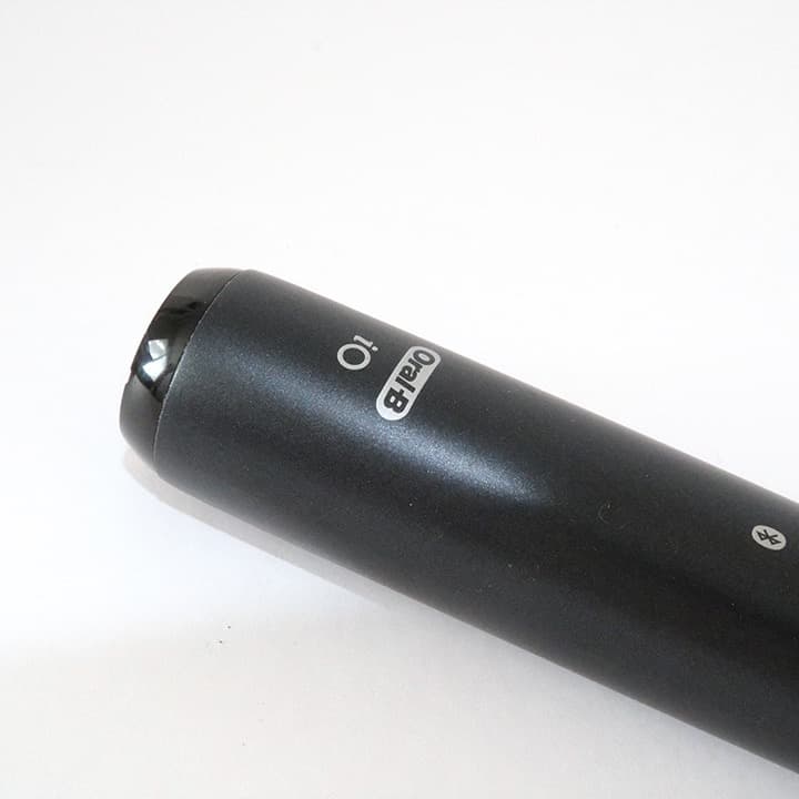 【超美品】Oral-B iO Series 7 本体 (替ブラシ4本付) 黒