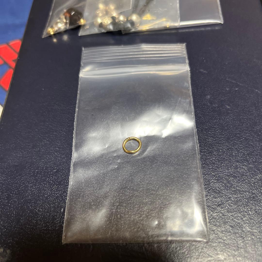 ケンキクチパーツ　チロル