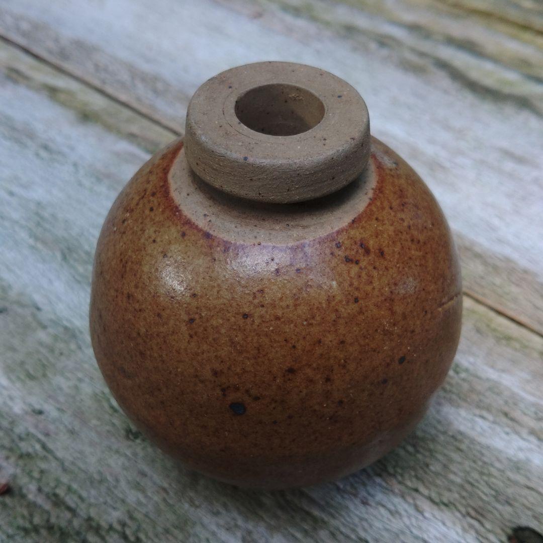 戦時実物資料　四式陶製手榴弾　弾殻