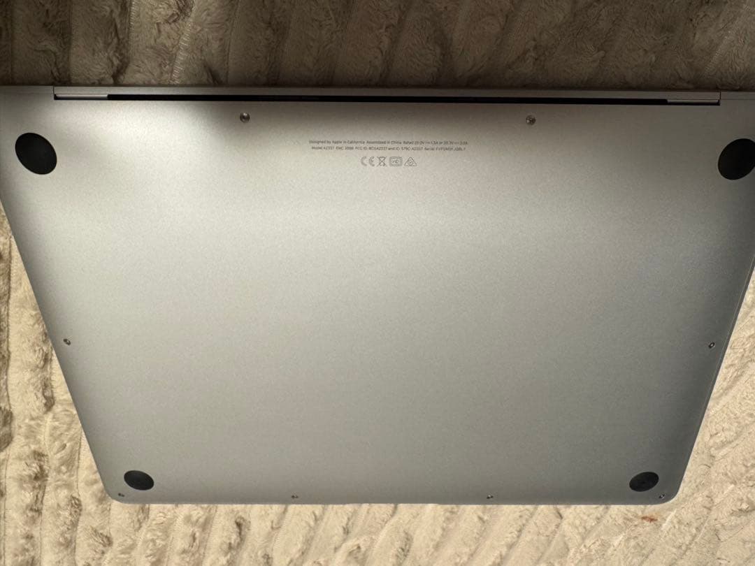 MacBook Air M1 13インチ 8GB 256GB A2337