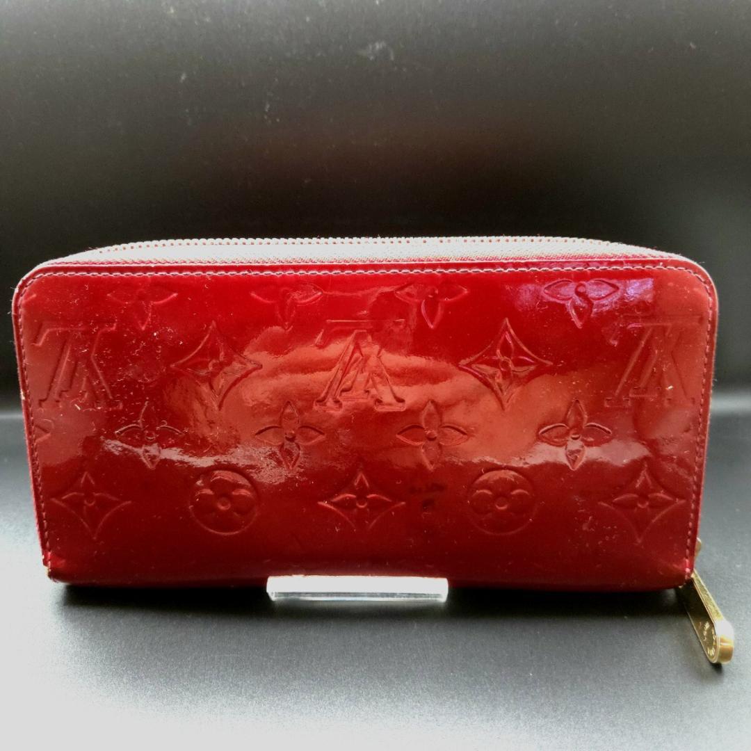 ルイヴィトン ヴェルニ ジッピーウォレット 長財布 モノグラム エナメル レッド