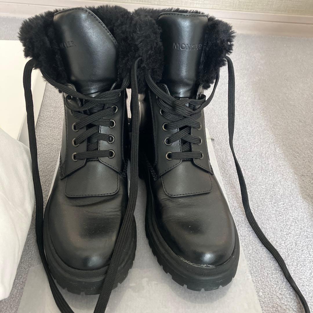 MONCLER モンクレール 23 PATTY ショートブーツ ファー　ブラック