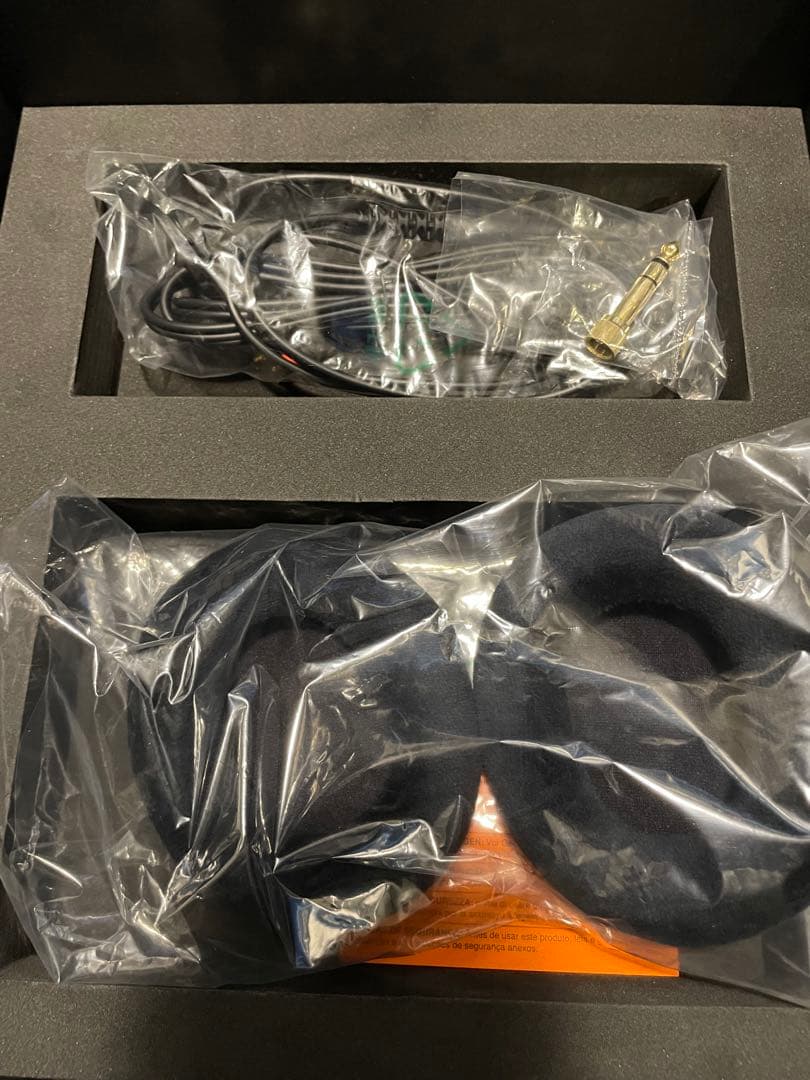 ヘッドホン SHURE SRH1840