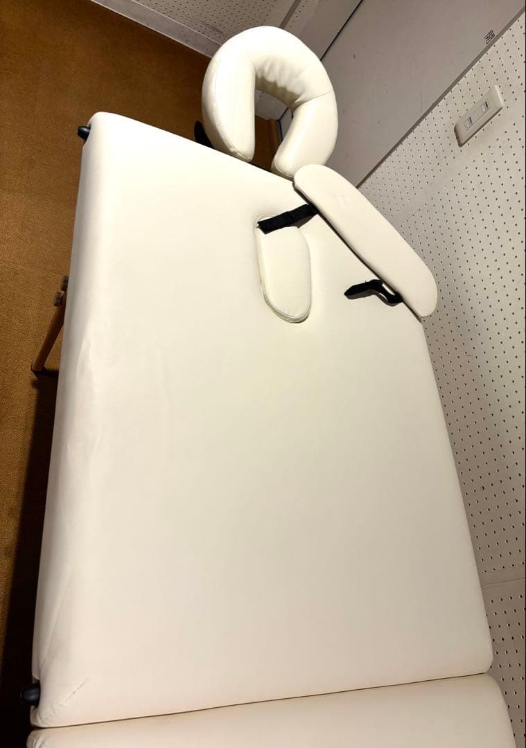 SEVEN BEAUTY 整体/マッサージベッド 折りたたみ式