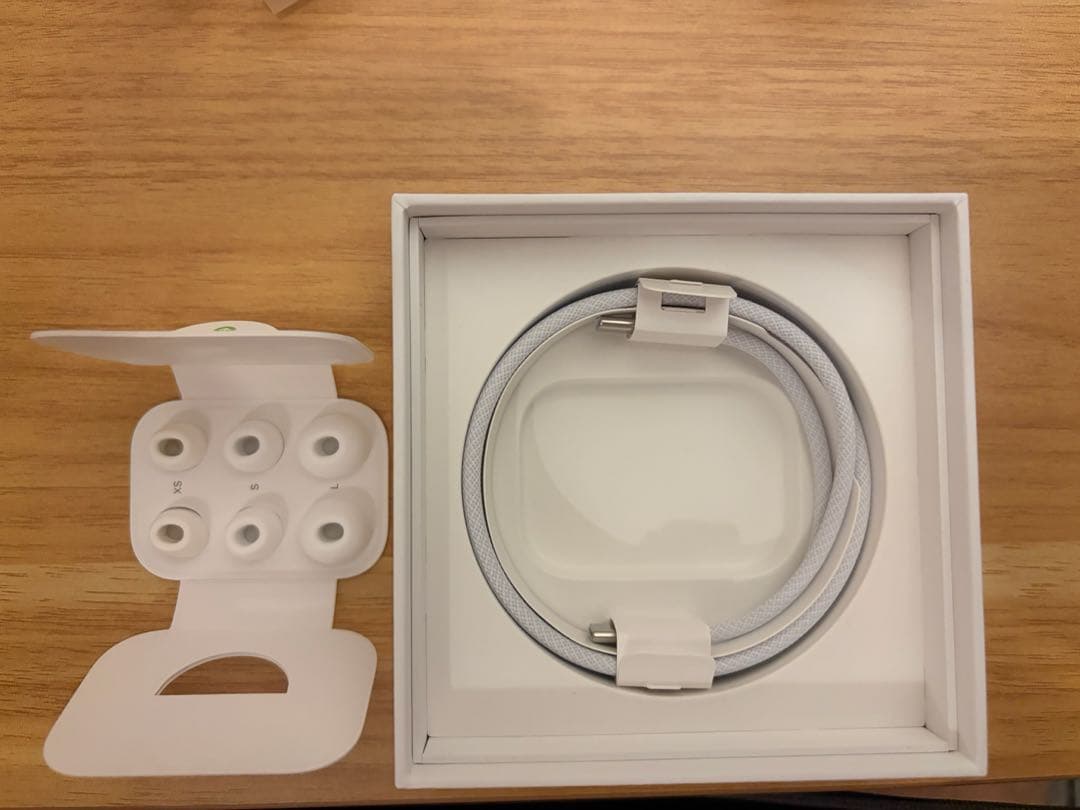 みゆキング AirPods Pro USB-C 第2世代 イヤホン交換品