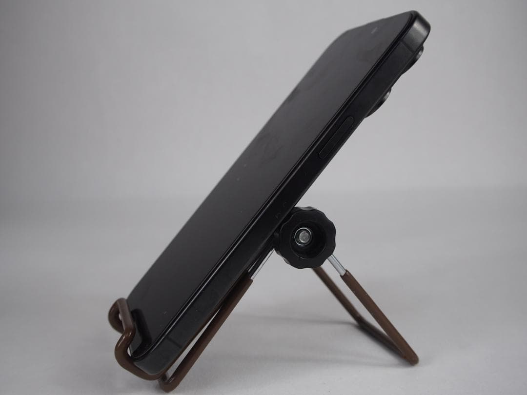 【香港版】iPhone 15 Pro Max ブラックチタニウム 256GB