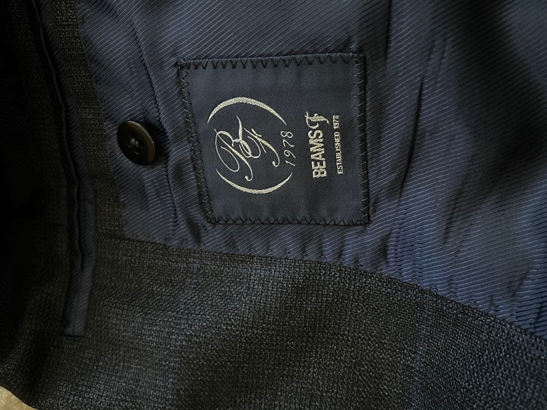 ビームスF★チャコールグレー スリムフィット ビジネススーツ