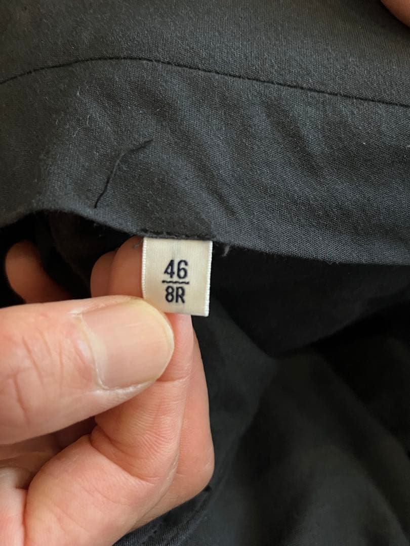 ビームスF★チャコールグレー スリムフィット ビジネススーツ